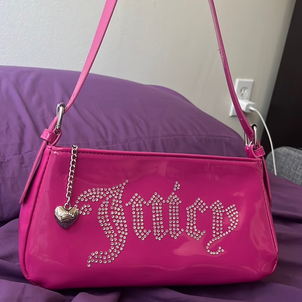 hot pink JUICY couture rhinestone Y2K purse 💖✨💫